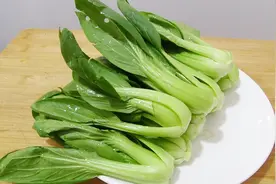 青菜好吃有窍门，大厨教你馋嘴新吃法，营养又美味，拿肉都不换