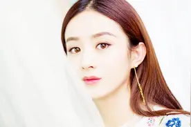 赵丽颖取关前经纪人黄斌，到底有何深意，粉丝们纷纷猜想！视频封面