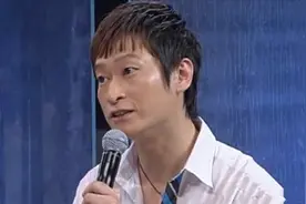 妻子跑了1年，竟带孩子找丈夫，当众爆出丑闻，丈夫怒骂：够了视频封面