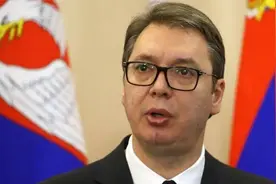 中国多架运-20抵达塞尔维亚后，武契奇突然表态，一番话值得称赞视频封面