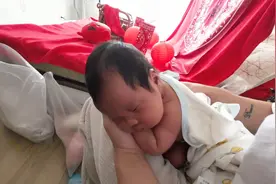 新生儿摄影拍摄流程讲解及成片，趴框 包裹 美姿。记得点赞收藏哦视频封面