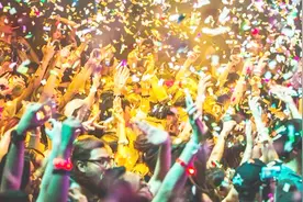 车载中文视频舞曲-男人坏女人爱-卡拉OK字幕