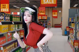 捏个小姐姐在超市跳舞-MMD《小鹿乱撞》4K60帧视频封面
