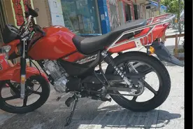 网购摩托靠不靠谱，雅马哈天剑150国四开箱视频封面