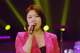 美女亚男一首《进退两难》唱得走心，这歌原来这么好听！