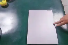 新买笔记本彻底关机后电池还会自己掉电的原因及使用注意事项视频封面