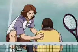 网球王子：佐佐木肌肉拉伤，他打球基础差，还没有热身的习惯