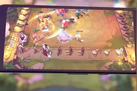 LOL《云顶之弈》手游版预告片公布，2020年正式上线视频封面