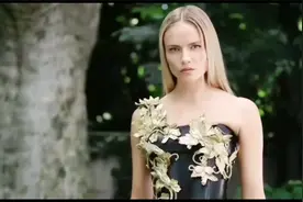 维密天使【Natasha Poly】娜塔莎·波莉<妖婆泡泡莉>俄罗斯女神视频封面