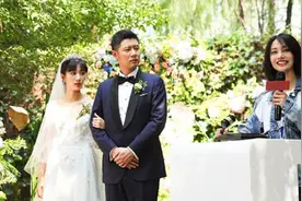 李念无意中透露任重已婚，当事人反应激烈，难道妻子是孙骁骁？视频封面