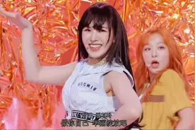 全员回归新曲首舞台！210820 Red Velvet《Queendom》高清现场视频封面