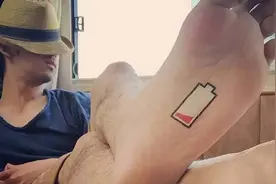 男人寿命长不长，看脚或知晓！若有2种表现，或许是长寿候选人视频封面