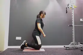 男壮阳、女翘臀丨原地坚持跪姿侧抬腿35次，臀部变得饱满挺翘视频封面