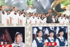 日本顶尖歌手带领300人合唱日语版:[跟往事干杯]视频封面