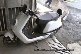 【1818黄金眼】“小龟”感觉还行，“小牛”很是折腾视频封面