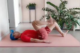 帕梅拉 | 腹部训练，专门针对小腹突出，每天100下，平坦你的小腹视频封面