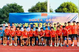 广西青少年足球锦标赛U19决赛：北海九中4-3（0-0）柳州市二队视频封面