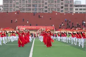 耒阳市创建湖南省文明城市之一.广场舞进社区展演视频封面