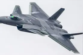 苏30滞空可超10小时，歼20性能更先进，为何不能长时间飞行？