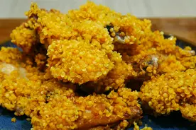 大厨手把手教你脆皮炸鸡腿的做法，简单易学又香脆，看着就流口水