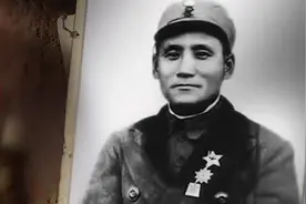 工农革命军军旗图样出炉，现场讲述，背后的艰辛视频封面