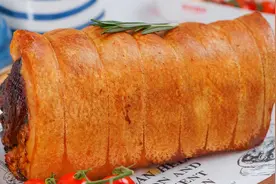 家庭版脆皮烤五花，学会这个做法，轻松实现烤肉自由~