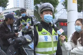 电动车逆行、摩托车闯禁行、私刻车架号，查处的同时交警现场普法视频封面