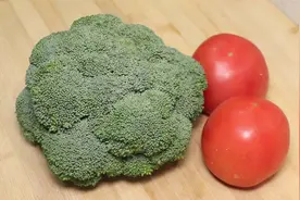 1颗西兰花2个西红柿，教你个新做法，做法简单味道好，孩子爱吃视频封面