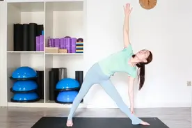 全身普拉提拉伸训练，消除肌肉酸痛，让减肥更有效视频封面