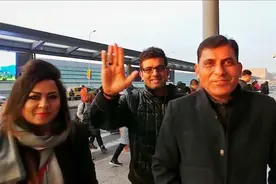 在华印度人说出真心话：我们被国内暴骂为叛徒 但更愿意留在中国视频封面