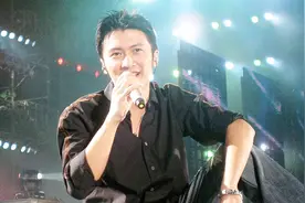当年谁不为谢霆锋着迷？《完美啟示錄OT Let Me Die》初恋男神