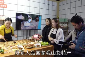 华子来北京参加生机大会，见到很多优秀创作者，现场真热闹视频封面