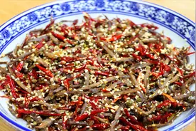 四川人这样做麻辣牛肉丝，麻辣鲜香爽口好吃，光看做法就流口水了