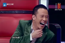 好声音：两个小萝莉PK，嗓门快掀开屋顶，杨坤要疯狂了！视频封面