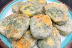 韭菜薄饼这样做，比葱花饼还要好吃几倍，薄皮大馅儿，比肉包还香视频封面