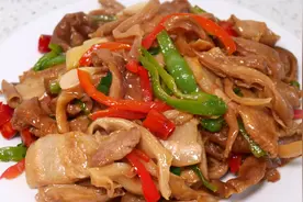 干蘑菇的家常做法，出锅前多一步骤，鲜香下饭，做什么蘑菇都好吃视频封面