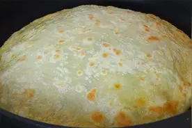 馅饼想要好吃，和面比例很重要，皮薄馅大，不破不露视频封面