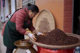 桃子妈教你做“麻辣豆豉”，传统工艺制作而成，存放几年都不坏