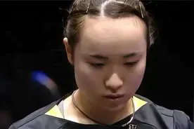一周“双杀”大头藤！王曼昱3-0击败伊藤美诚，输球偷偷抹泪离场视频封面
