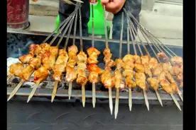 烧烤教学之猪肉串的腌制炭烤详细教程
