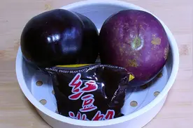 茄子里加一点豆沙，简单一做，香甜又酥脆，比吃肉还香视频封面