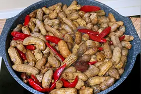 不输大排挡的盐水花生，咸香入味，特别好吃，学会不用去大排挡了