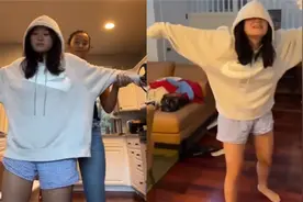是亲姐无疑了！姐姐为挠妹妹痒痒用扫把束缚其手臂：已经在害怕了视频封面