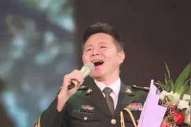 国家话剧院太厉害了，献礼建党百年的剧目，更是经典中的经典视频封面