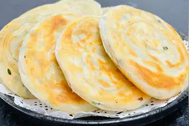 简单快速的葱油饼做法，不发面不擀面，卷一卷，这做法我还没见过视频封面
