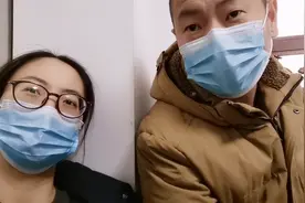 透析室好多人得了白肺，尿毒症夫妻咳嗽不好害怕了，去拍个肺CT