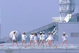 核爆级诱惑！少女时代海军制服MV，满屏大长腿谁能受得了