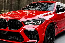 2023款宝马X1来了，换装超大双联屏+无框车门，搭2.0T+8AT视频封面