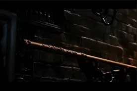 孙悟空在被石化之前将他的神器“定海神针-如意金箍棒”打落人间视频封面