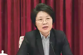 从山东跨省调任甘肃后，女干部张永霞迎来第二个市委书记职务视频封面